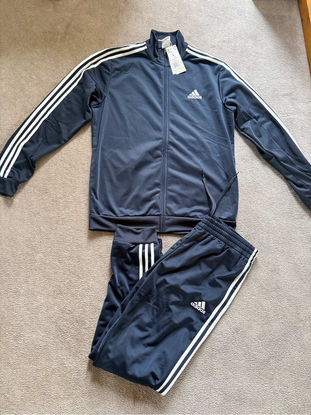 Adidas Men Tracksuit set
